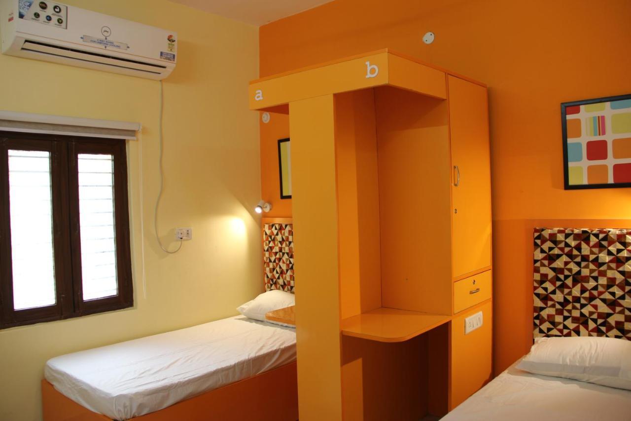 Backpackers Den Lucknow Exterior foto