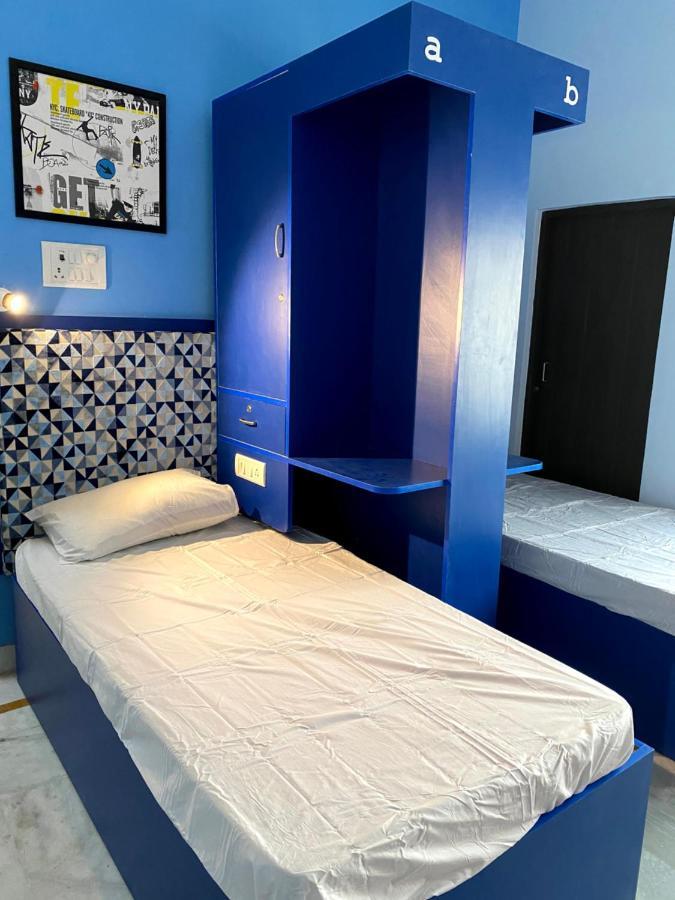 Backpackers Den Lucknow Exterior foto